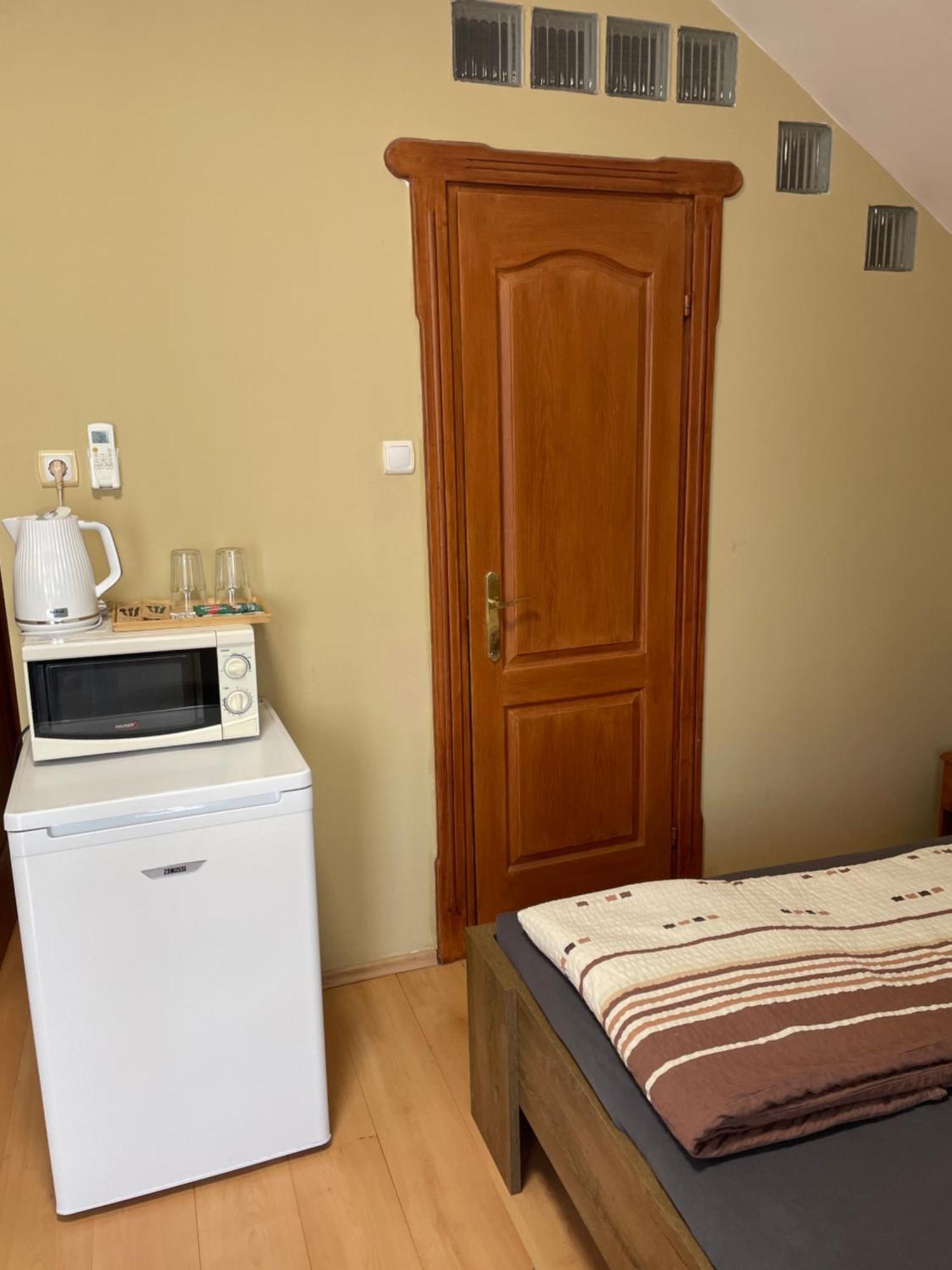 Rozsakert Apartmanhaz ไฮจ์ดุสโซบอสโล ภายนอก รูปภาพ
