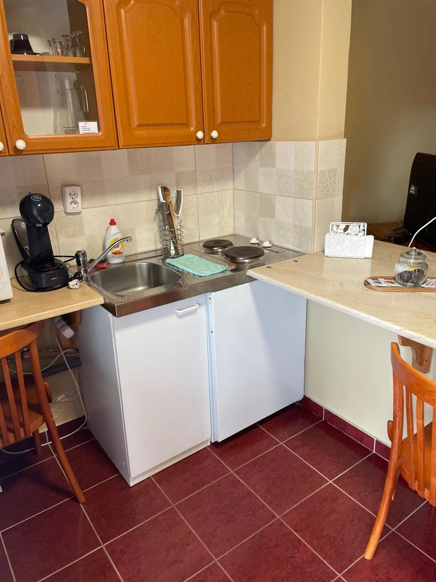Rozsakert Apartmanhaz ไฮจ์ดุสโซบอสโล ภายนอก รูปภาพ
